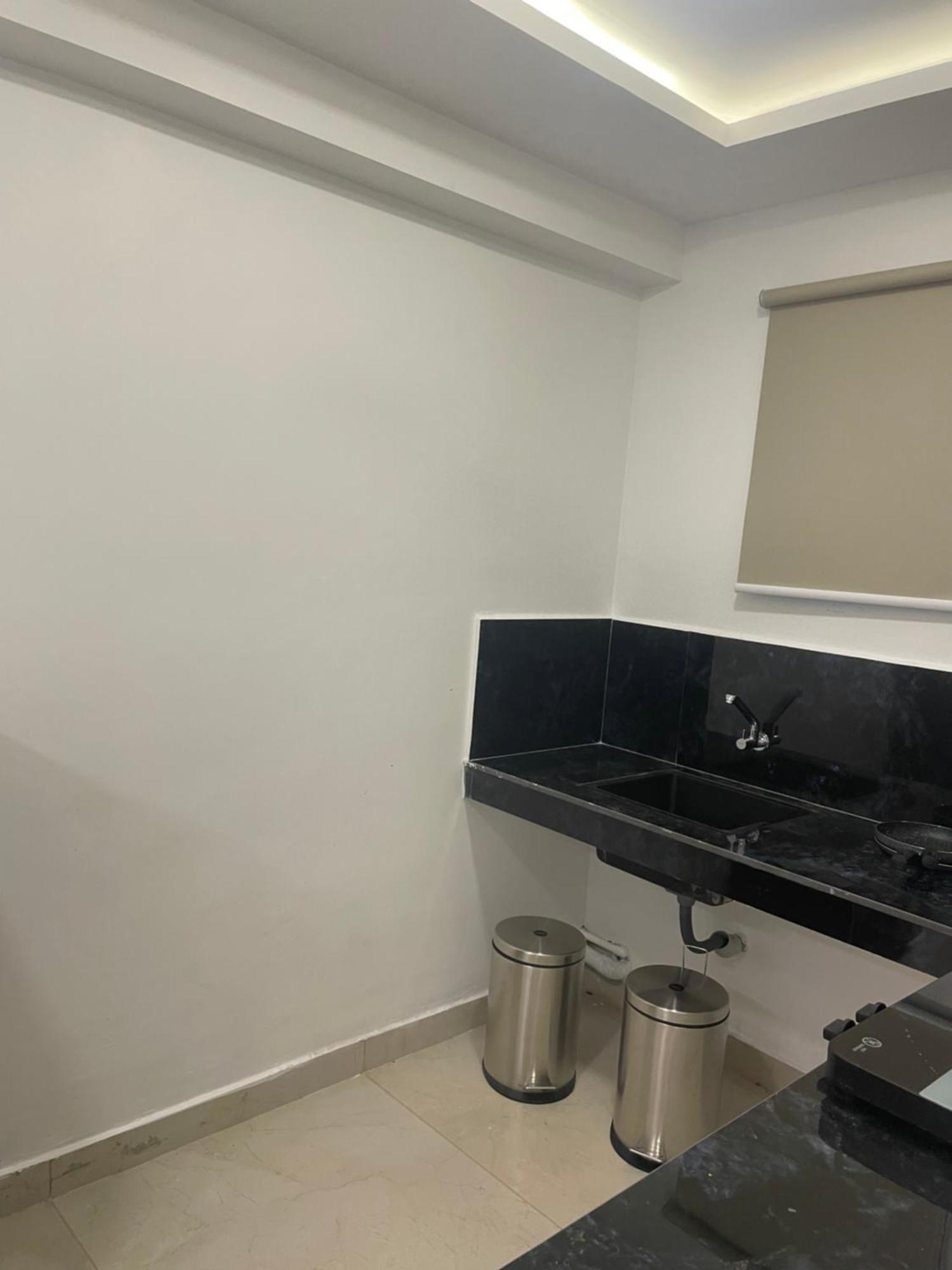 Bmran Luxury Serviced Apartment Kochi 外观 照片